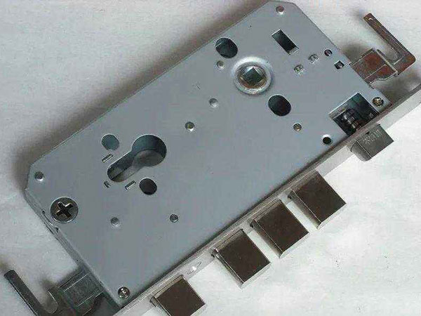 隆化24小时上门开锁公司